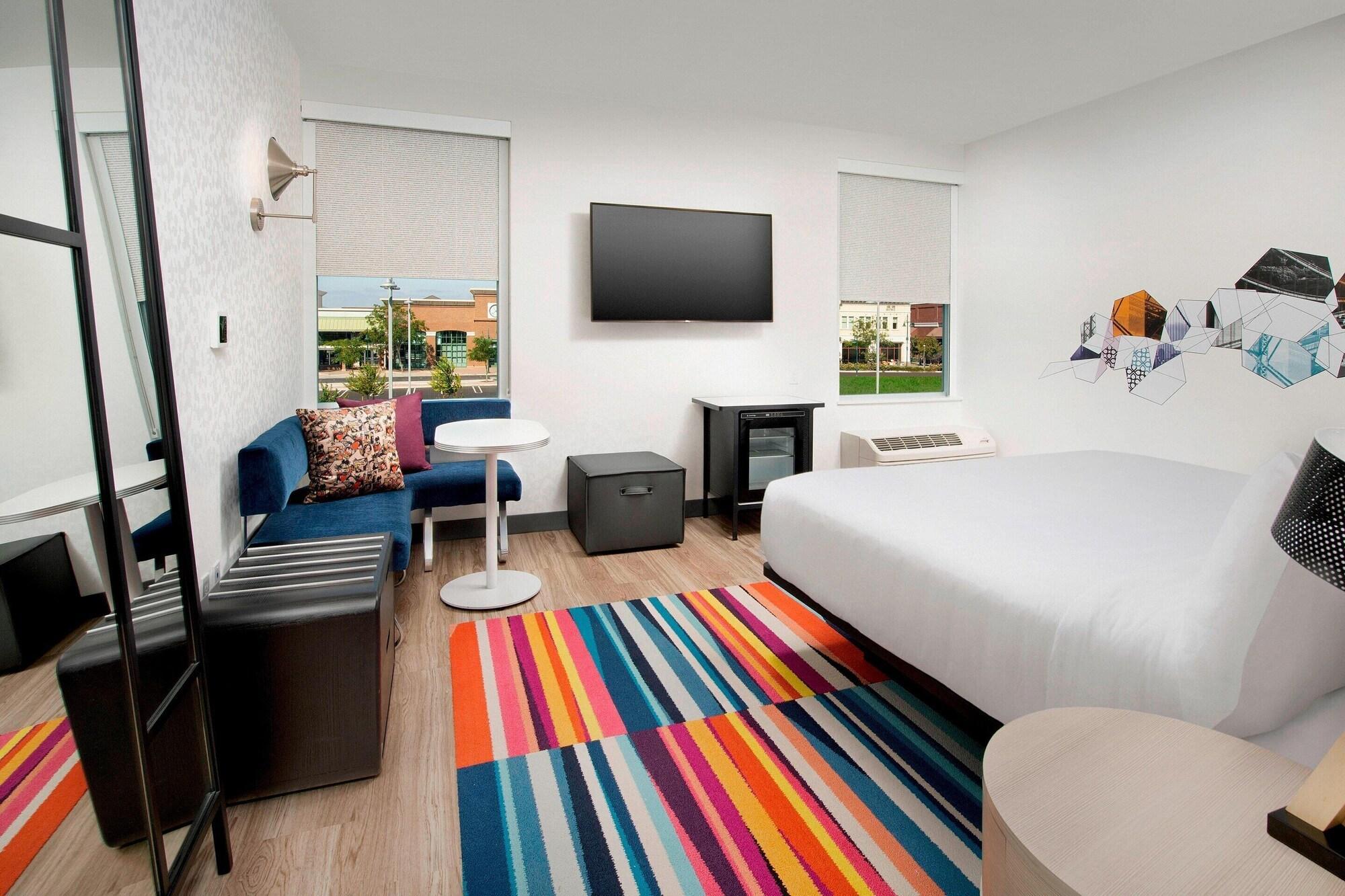 Aloft Orlando International Drive By Marriott Hotel Williamsburg Exterior foto