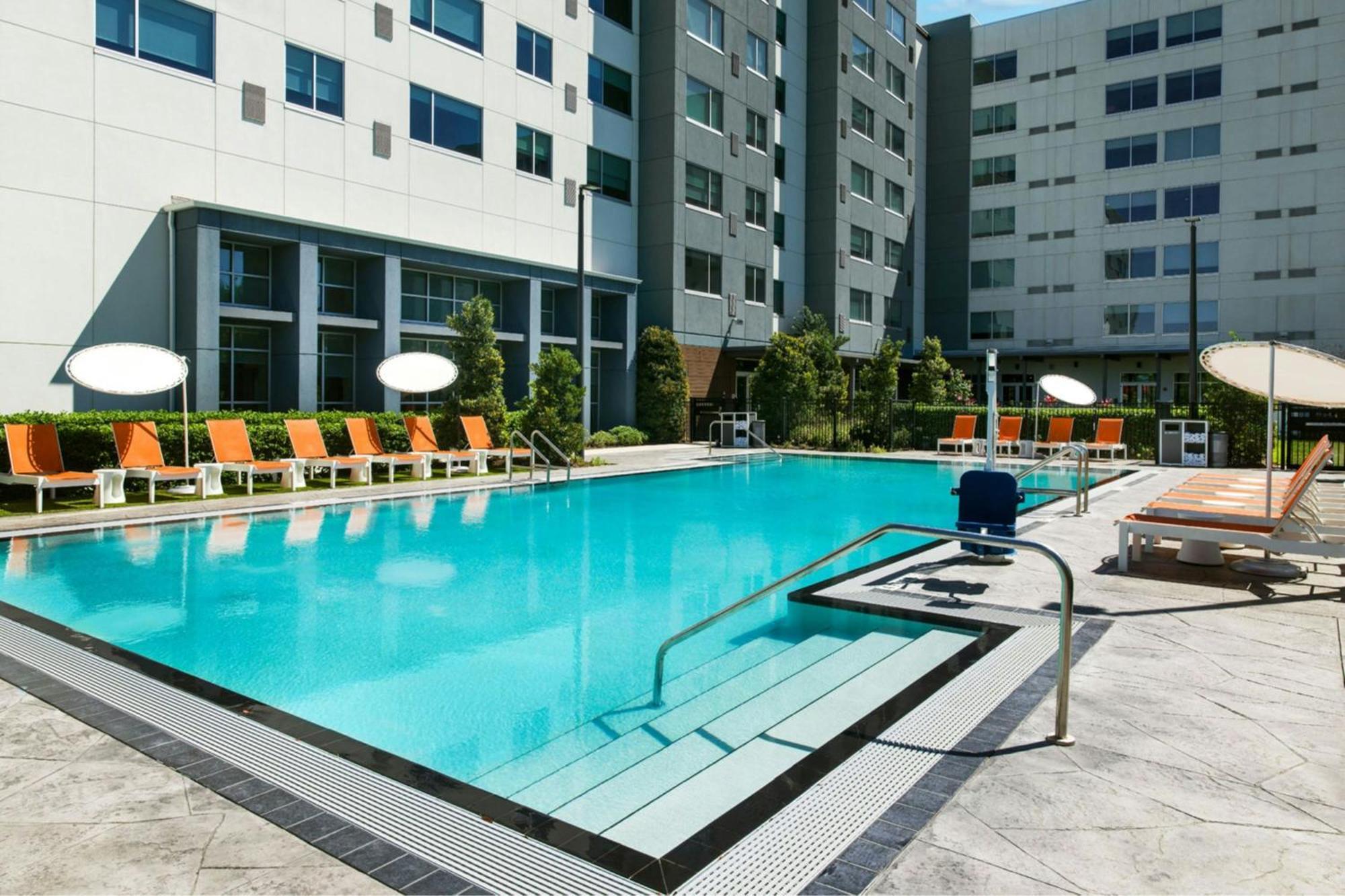 Aloft Orlando International Drive By Marriott Hotel Williamsburg Exterior foto