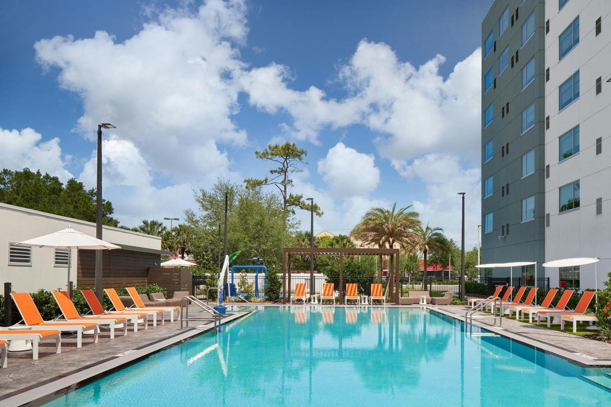 Aloft Orlando International Drive By Marriott Hotel Williamsburg Exterior foto